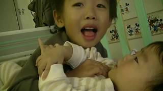 ３歳の息子が扁桃腺肥大手術したらこうなった [upl. by Bore239]