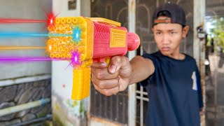 NERF WAR WATER GUN BALLOON SHOT [upl. by Paulie421]