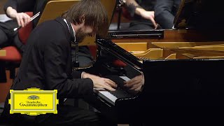 Daniil Trifonov Hannu Lintu – Schumann Piano Concerto in A Minor III Allegro vivace [upl. by Ahsats]