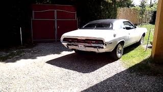 71 Challenger with Flowmaster 40 mufflers  383 Magnum video 2 [upl. by Clippard140]