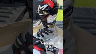 Alpinestars Tech 7 Unboxing [upl. by Schindler]