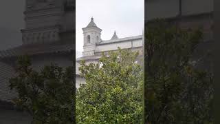 La lluvia cae de imprevisto en el Monasterio del Carmen Bajo LaChullaHistoria Quito Ecuador fypシ [upl. by Yruj]