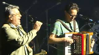 They Might Be Giants  Istanbul Not Constantinople  duo version  Roundhouse London 171124 [upl. by Neille]