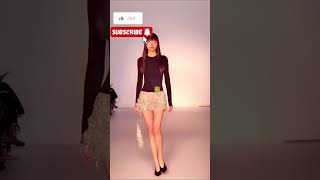 Stylish lOoks 😍 subscribe fashion shorts views youtubeshorts beauty style model 😍 [upl. by Eilhsa]