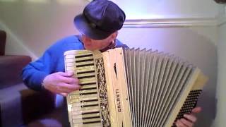 Style musette on a restored 1940s Galanti piano accordion [upl. by Ocirrej]