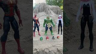 Superman Help Hulk Choose Head Nono  Marvel Toys [upl. by Pryor816]