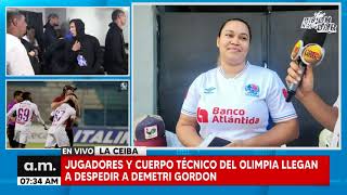 Jugadores y cuerpo técnico del Olimpia llegan a despedir a Demetri Gordon [upl. by Scurlock]