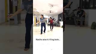 hamare class mei barish hoti hai guys 🤣 dancers training shorts urwashipalandurkar [upl. by Liba280]