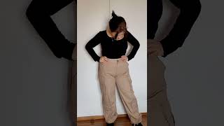 Cargo pants trend 2023  How to style cargo pants Cargo pants for Petite women [upl. by Yeldahc]