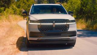 NEW 2025 LINCOLN NAVIGATOR – Ready to Rival the Cadillac Escalade [upl. by Aneeh]