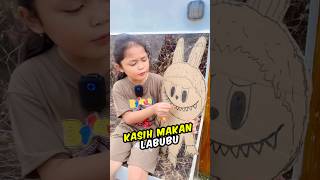 BULAN KASIH MAKAN LABUBU KARDUS labubu popmart funny [upl. by Anerys]