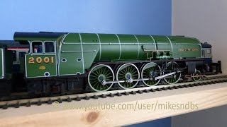 Fitting new motor to Hornby P2 Cock O The North [upl. by Llewellyn257]