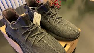 YEEZY 350 V2 BLACK STATIC FAKE OR REAL [upl. by Bonnie]