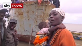 Survivors of Cyclone Idai struggle to survive with no government help [upl. by Alisun522]