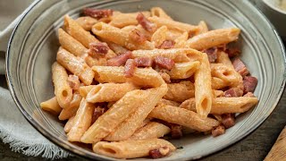 PENNE AL BAFFO  Pasta veloce e buona da provare [upl. by Emoreg]