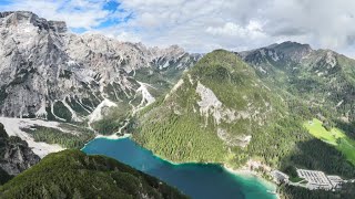 Herrstein  Sasso del signore Wanderung mitten den Dolomiten mit Pragser Wildsee  Lago di Braies [upl. by Ennairb903]