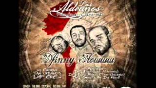 04  Los Aldeanos  La clase  DFinny Flowww  2010  LETRA [upl. by Miahc761]