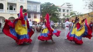 Traditional Colombian Dance in Cartagena  DiscoveringIcecom [upl. by Yaker]