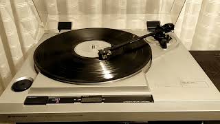 turntable Kenwood kd1600 [upl. by Eckhardt357]