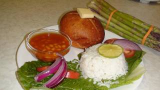 Baked Beans Meal with Bread Buns Indian Style  Video Recipe for Bachelor [upl. by Harras864]