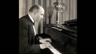 Walter Gieseking plays Beethoven Sonata No 16 in G major Op 31 No 1 [upl. by Aneema]