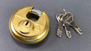 923 “Unpickable” Europa Disc Padlock Picked FAST Model P370 [upl. by Warram]