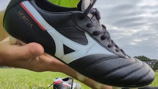 Mizuno Morelia 2 Made in Japan  Black  How I do the laces [upl. by Ellenar]