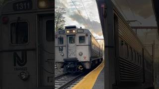 NJT 432 departing Bernardsville train [upl. by Brine115]