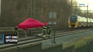 Persoon overleden bij aanrijding op spoor bij Blerick [upl. by Cohlier]