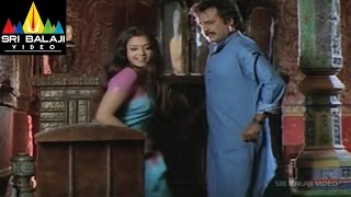 Chandramukhi Movie Jyothika Showing Chandramukhi Room to Rajnikanth  Sri Balaji Video [upl. by Nohsram]