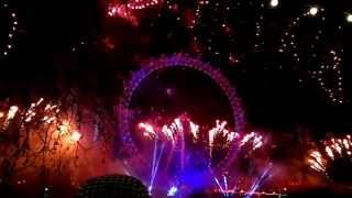 London NYE Fireworks 2015 [upl. by Varion]