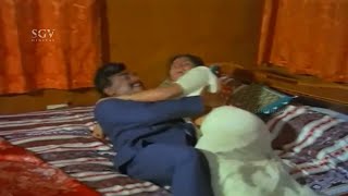 Vajramuni Spolis Lady With The Help of His Goonda  Tiger Kannada Movie Scene  Prabhakar [upl. by Burnaby674]