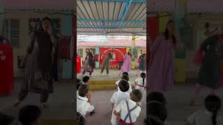 School chale hum 💃 performance by teachers 🎭 [upl. by Dillon]