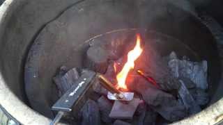 Using the Big Green Egg Electric Charcoal Starter [upl. by Maureen483]