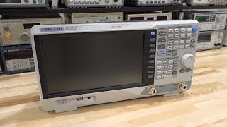 TSP 104  Siglent SSA3032X 9kHz  32GHz Spectrum Analyzer  TG Review Teardown amp Experiment [upl. by Pet]