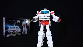 Transformers Masterpiece RATCHET MP30  Step by Step Transformation  Adult Collector [upl. by Bendix]