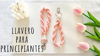 Llavero de macramé en espiral fácil para principiantes paso a pasoDiy macramé keychain step by step [upl. by Conant768]