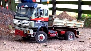 Heavy Loaded RC Truck Lovely Detailed MB SK 2 Axle Tipper Wheel Excavator ConstructionSite [upl. by Grindlay]