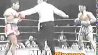 Lucia Rijker Vs Somchai Jaidee Rare Fight [upl. by Eillil681]