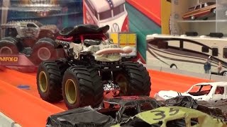 Hot Wheels Monster Jam RACE  Day 3 [upl. by Sherline]