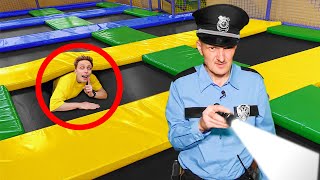 EXTREME CAMOUFLAGE HIDE AND SEEK IN TRAMPOLINE PARK FROM THE SECURITY [upl. by Rusel]