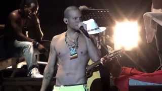 CALLE 13 quotLatinoamericaquot en vivo chile 692011 [upl. by Ydna924]