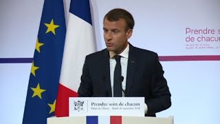 Macron pointe un quothandicap dorganisationquot du système de santé [upl. by Jacynth]