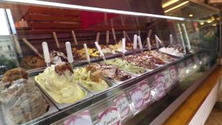 Gelateria Fantasia Gelati  Napoli [upl. by Cotter884]