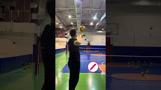 Voleybolda Servis de yapılan hatalar🔴 voleybol volleyball volleyballworld [upl. by Janus]