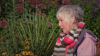 Great British Gardens  Wollerton Old Hall  Carol Klein [upl. by Udell39]