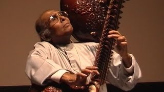 Ustad Asad Ali Khan  Raga Yaman Kalyan  Rudra Veena  Rudra Vina  Dhrupad Dresden 4th May 2003 [upl. by Douville]