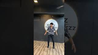 Love Mera Hit Hit Dance Coveryoutubeshorts dance bollywood bhfyp epicdancevideos [upl. by Ehcram399]