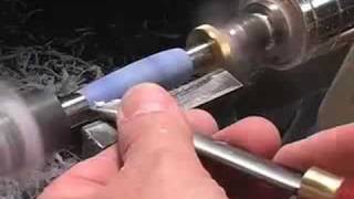 Barry Grosss techniques for turning an acrylic pen Part 2 [upl. by Akemahs]