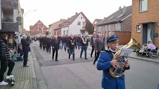 Tambourkorps ElsenFürth Abmarsch zum Fackelzug Klompengesellschaft Elsen Fürth Graf Waldersee [upl. by Ielarol546]